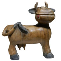 アジアン雑貨　牛さんの木彫り