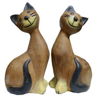 アジアン雑貨　CAT-25 木彫りのネコちゃん
